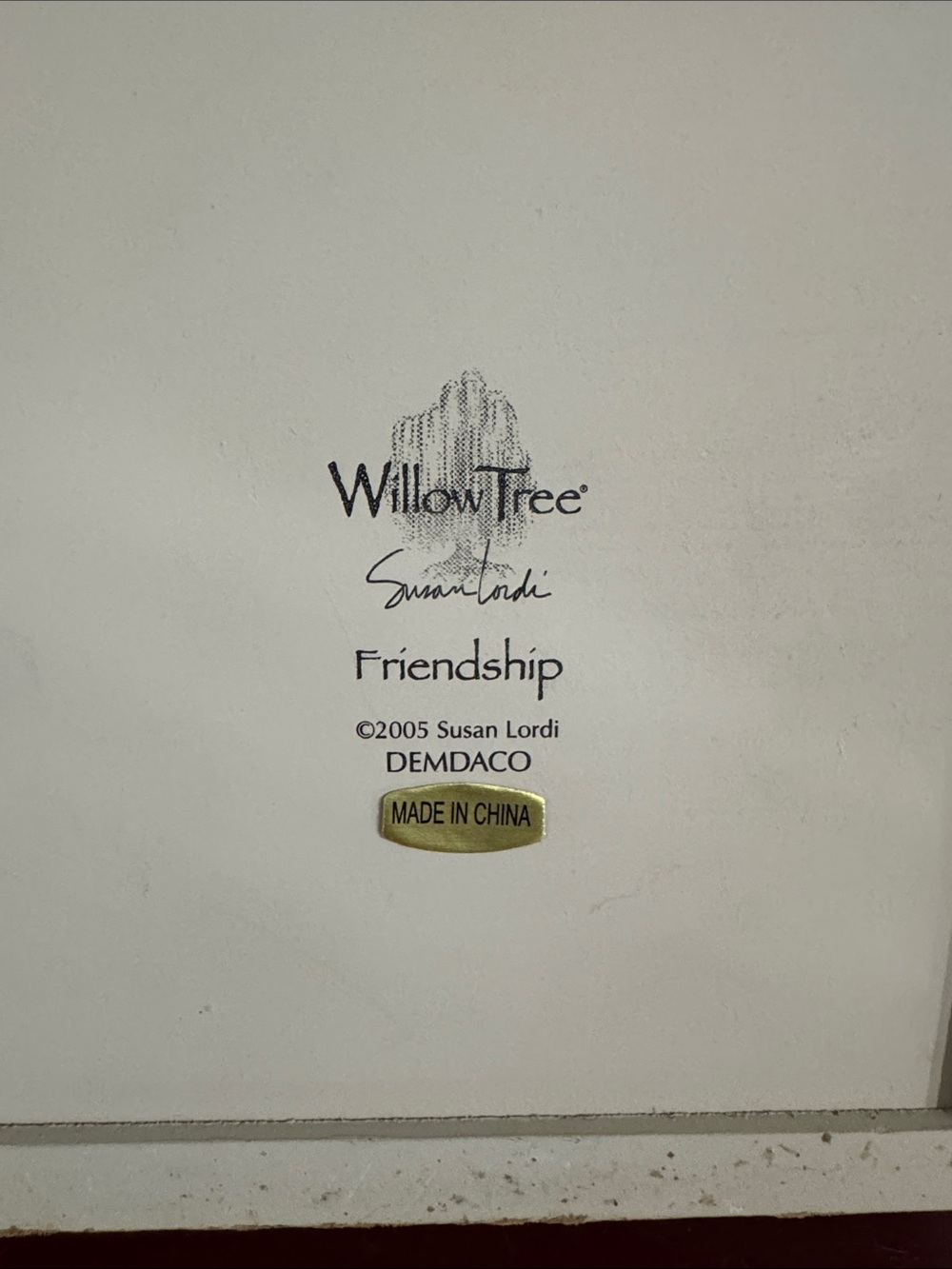 Vintage Willow Tree Cream Wood style Friendship Figurine Base trinket box - Picture 9 of 13